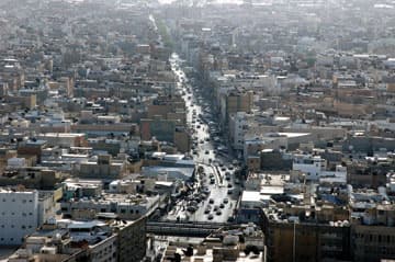 الطرق تحتل نصف المساحة المطورة لمدينة الرياض