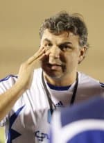 " إعلان موبايلي" تجبر لاعبي الهلال وإدارييه على الحضور للنادي ظهرا