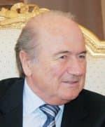 "فيفا" يحمي كأسي العالم 2010 و2014 من الأزمة العالمية بـ 650 مليون دولار