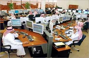 "ترقب" نتائج الشركات يفقد سوق الأسهم 26 نقطة