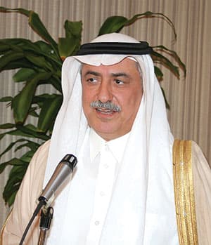 العساف:الحكومة لن تخفض الإنفاق حتى لو تراجعت أسعار النفط