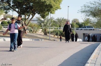 "النهضة".. حديقة بلا أبواب ورئة عائلات الثقافات المختلفة