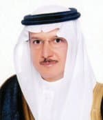 الصندوق الخيري يتكفل بكامل المنح التعليمية للفقراء بأثر رجعي