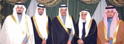 الدريب يحتفل بزفافه