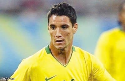 محامي نيفيز يتحفظ على نفي رئيس نادي الهلال