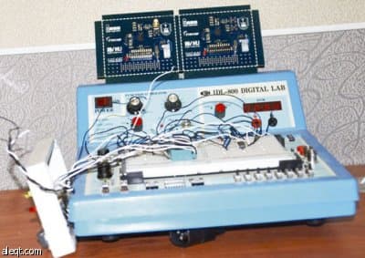 نظام نداء إلكتروني يحد من هروب وخطف طلاب وطالبات المدارس