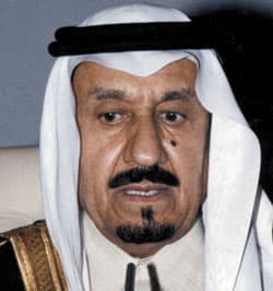 الأمير متعب يوقع عقدين لتطوير وتخطيط مكة والمدينة والمشاعر