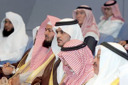 الحصين: الأزمة المالية جاءت نتيجة التوسع في قروض البنوك دون تبصر وحكمة