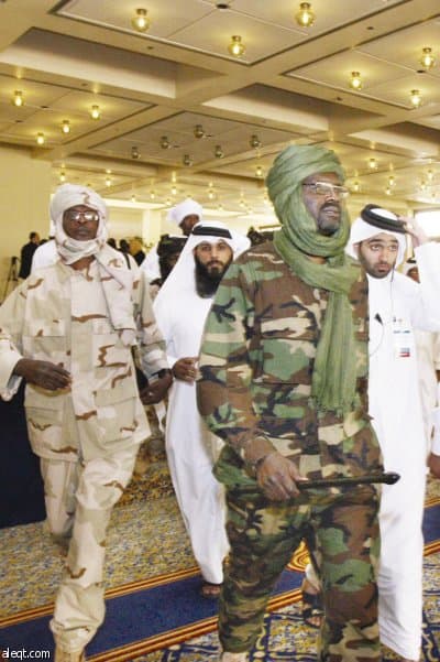أمير قطر يتدخل لتليين مواقف الحكومة السودانية والعدل والمساواة