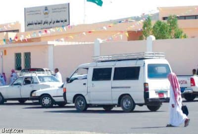 طلاب تمرة.. رحلة التحصيل العلمي محفوفة بـ "الموت"