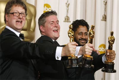 ذهبت جائزة أوسكار لأفضل فيلم مزج صوتي إلى الفيلم "المليون المتشرد – Slumdog Millionaire"في هوليود.