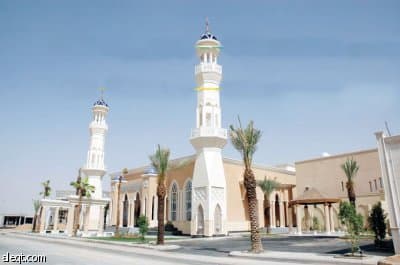 جامع المفيريج لوحة فنية رائعة الطراز والتصميم