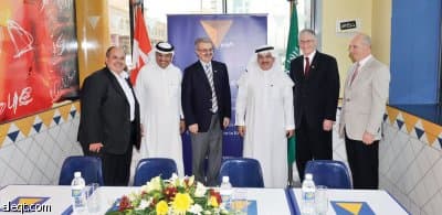 وزير الزراعة الكندي يتناول غداءه في مطعم  كودو