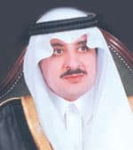 أمير تبوك يكرم الفائزين بجائزة المزرعة النموذجية