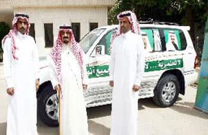 سعوديان يجوبان المملكة لمناهضة العنصرية والعصبية