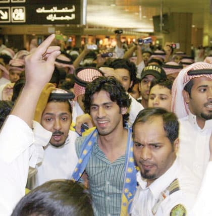 حارثي النصر يحط رحاله في الرياض