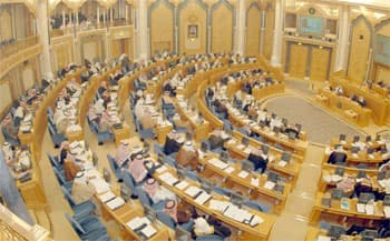 "الشورى" يوصي بزيادة معاشات المتقاعدين والمستفيدين من "التأمينات"