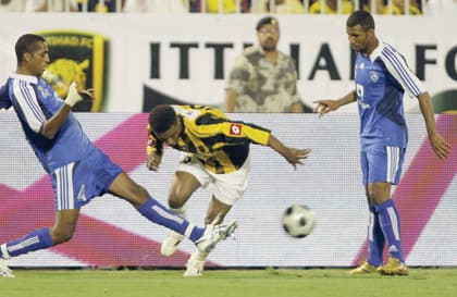 الهلال أم الاتحاد؟