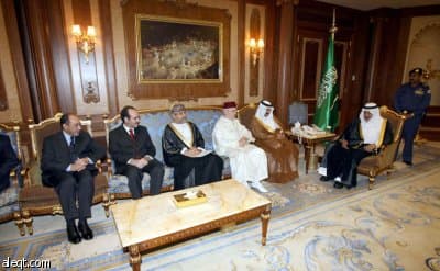 النائب الثاني يستقبل سفراء المجموعة العربية بالمملكة