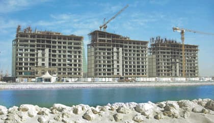 "بيت أبو ظبي" يركز الاستثمارات في بلد المنشأ ويتحين الفرص
