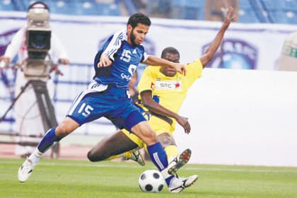 حظ الهلال يكسر الصخر.. وسنحرمه من أهداف الثواني الأخيرة
