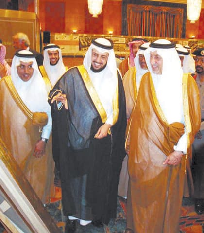 الأمير خالد الفيصل يطلع على مشروع بوابة مكة