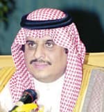 سلطان بن فهد يفتتح معرض الحمية واللياقة والرياضة
