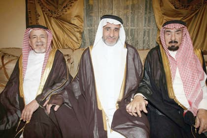 محمد الراجحي يحتفل بزواج حفيدته