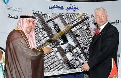 "هيلوكبتر" سعودية مطورة بـ "النانو" في السوق العالمية خلال 3 سنوات