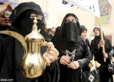 العراق: مقتل 10 واعتقال24 ومجهولون يهاجمون دورية أمريكية