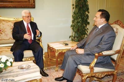 تنسيق مصري - فلسطيني قبل محادثات مبارك وعباس مع أوباما