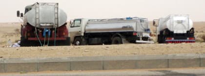 مياه مجهولة تستغل حاجة الناس.. وتزعم أنها "نقية"