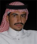 محمد بن نايف يأمر بتعيين الشابين اللذين أنقذا المرأة وزوجها في الدفاع المدني