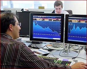 أسهم أوروبا تغلق على ارتفاع مدعومة ببيانات أمريكية
