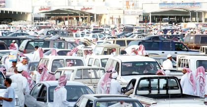 السيارات المستعملة المستوردة تقفز 15% قبل التنظيم الجديد بـ 9 أيام