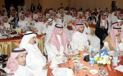 نحن نمضي على قوارب الإنقاذ.. ولكننا بعيدون عن شاطئ الأمان