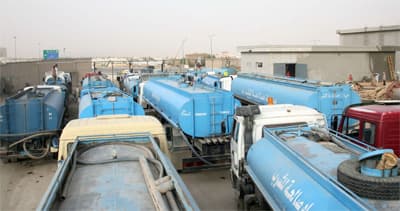 أزمة المياه تتجدد في الرياض وأسعار صهاريج الشرب تقفز إلى 300 ريال