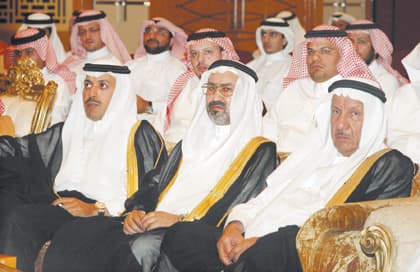 أمانة الشرقية تعتمد 180مخططا عقاريا وتنشئ مدينة سياحية ضخمة على "الهاف مون"