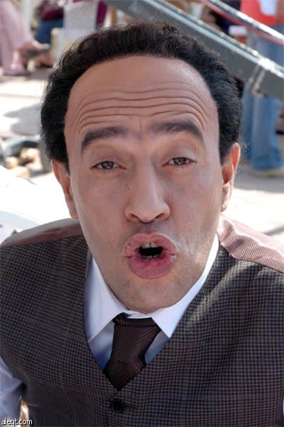 الفنانة المصرية رانيا فريد شوقي في أحد مشاهد المسلسل التلفزيوني الجديد "أبو ضحكة جنان" الذي يتم تصويره في القاهرة.