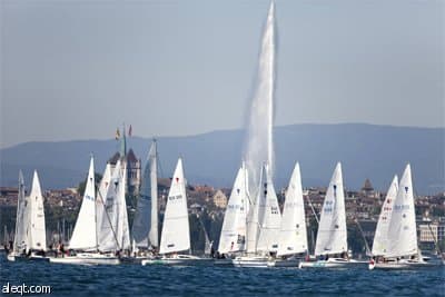 حوالي 550 بحار يشاركون بزوارقهم في حدث "Societe Nautique of Geneva" المقام على بحيرة ليمان في جنيف.