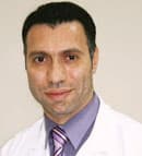 عملية استبدال المفصل الصناعي هي الأكثر أمانا وفاعلية للتخلص من الآلام