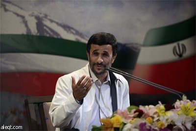 طهران تعترف: مواجهات السبت خلفت 10 قتلى و أكثر من 100 جريح