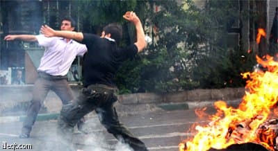 طهران تعترف: مواجهات السبت خلفت 10 قتلى و أكثر من 100 جريح