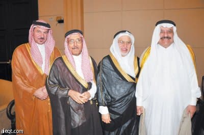 عبد ا لرحمن الزامل يحتفل بزفاف كريمته