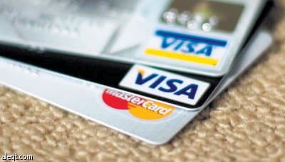 دراسة تقدم مقترحات للخروج من شبهات بطاقات الائتمان