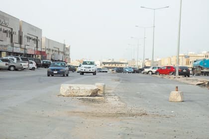 في شارع البحر الأحمر