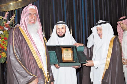 المفتي: حوارنا يجب أن يقطع خط الرجعة على ممزقي الكلمة