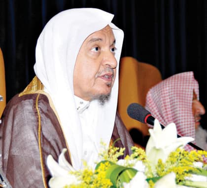 المفتي: حوارنا يجب أن يقطع خط الرجعة على ممزقي الكلمة
