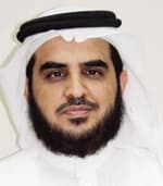 إمكانية علاج الحالات الصعبة مثل تعكر القرنية أو تعرجها بواسطة الليزر