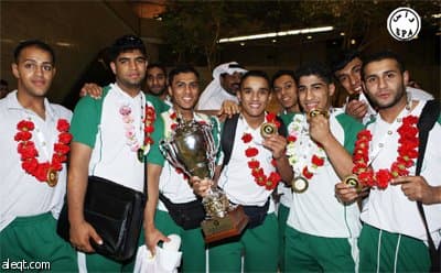 عادت بعثة منتخب المملكة لرفع الأثقال للكبار والشباب قادمة من دولة الإمارات العربية المتحدة بعد حصولها على المركز الأول في البطول